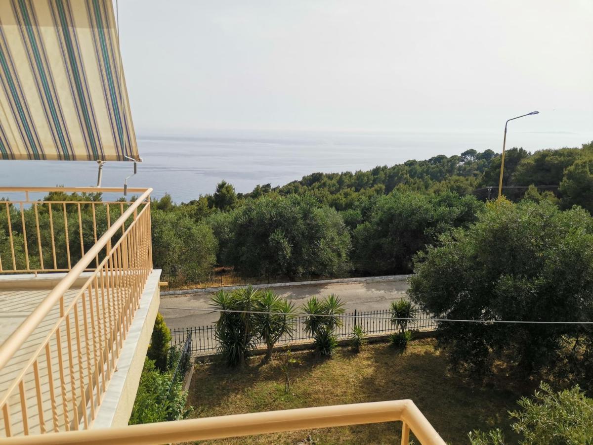 Horizon Blue Apartment Loutsa  Luaran gambar